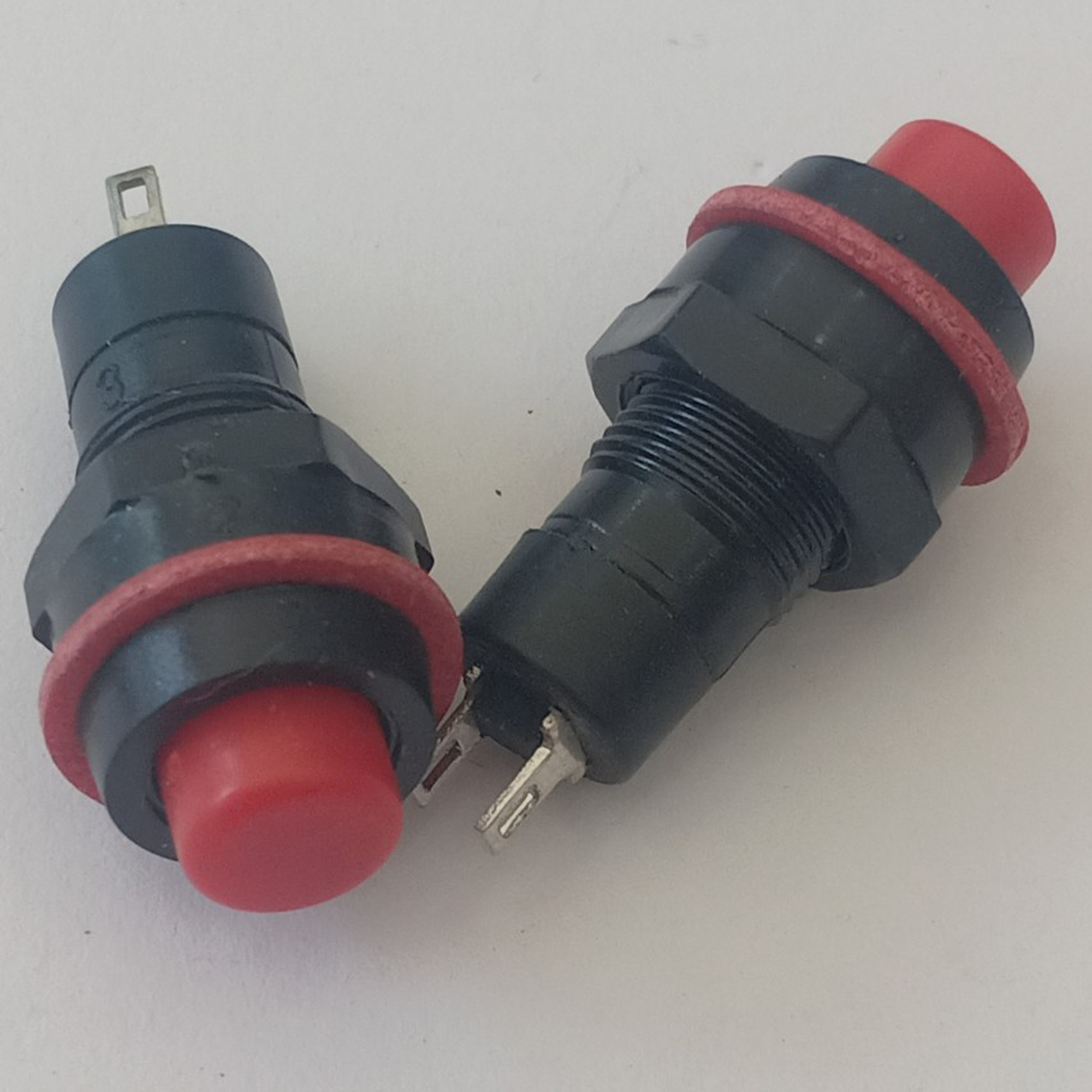 Nút nhấn DS-213 nhấn nhả màu đỏ - Nshop